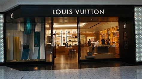 louis vuitton nj.